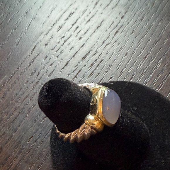 David Yurman Noblesse Ring with Chalcedony, a Rare Item! Size 4.5 - Picture 3 of 7